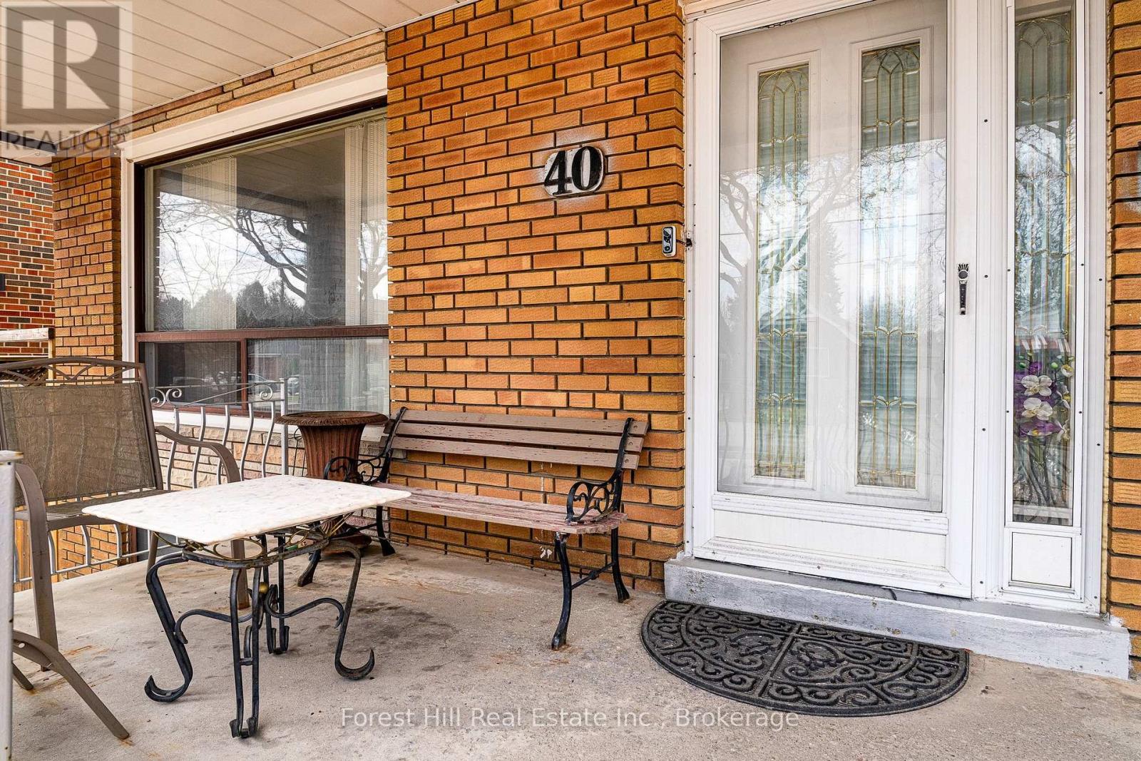 40 Chiswick Avenue, Toronto, Ontario  M6M 4T9 - Photo 4 - W12908422