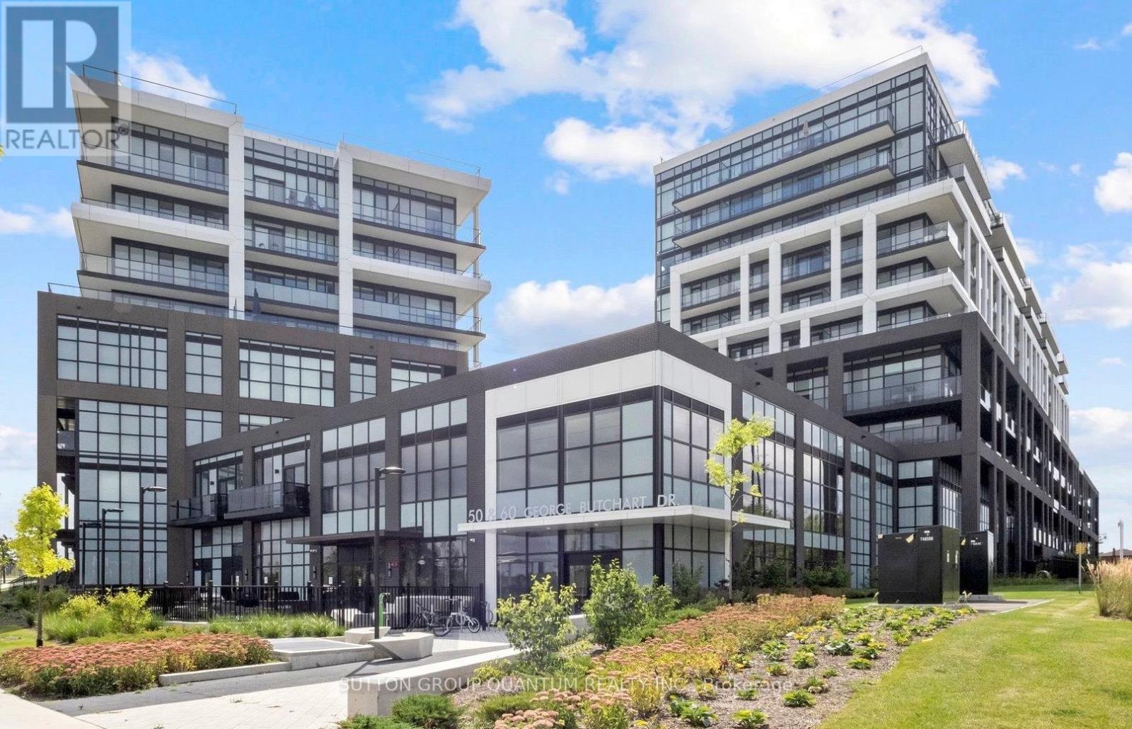 425 - 50 GEORGE BUTCHART DRIVE W, Toronto, Ontario