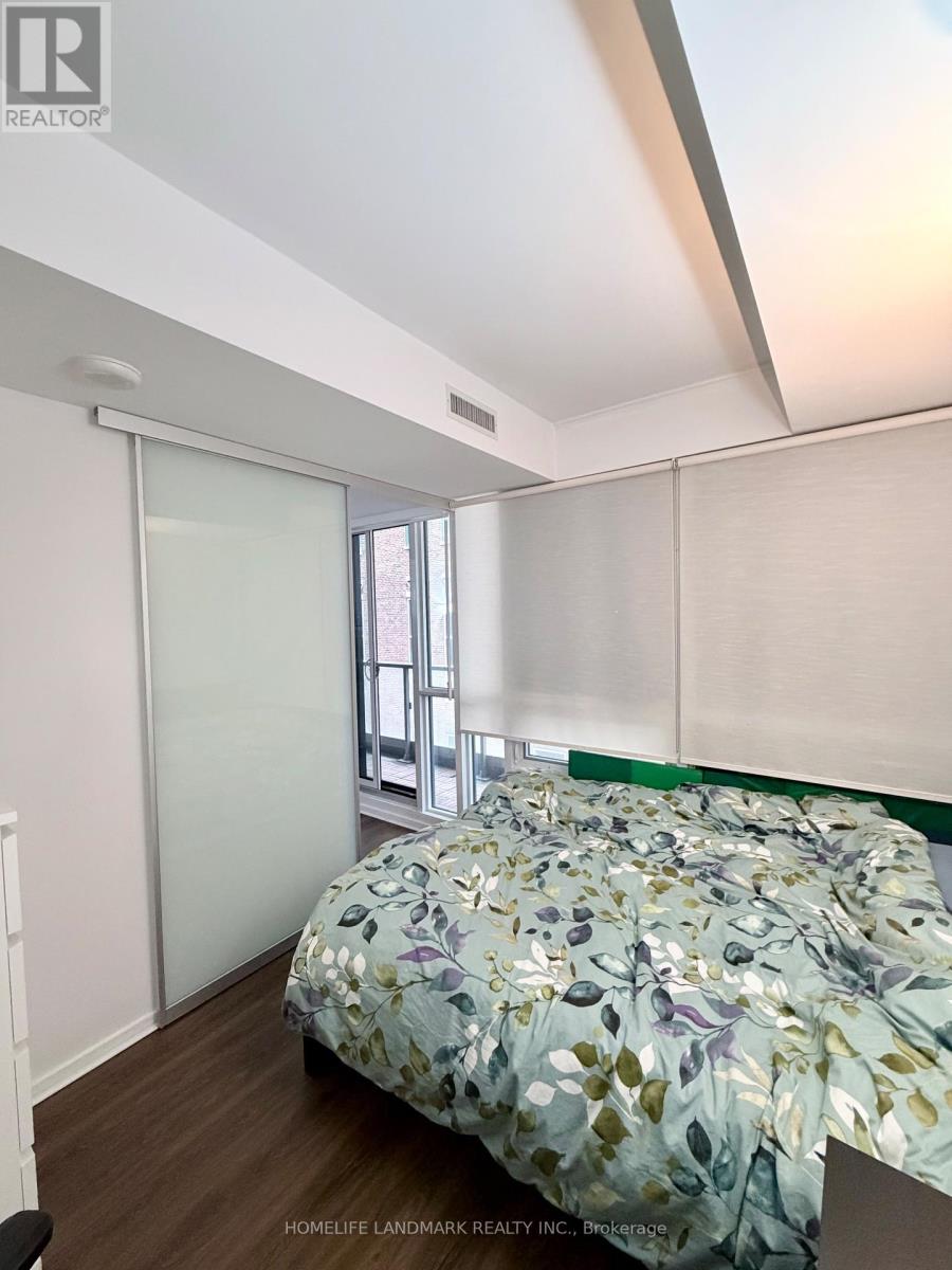 1810 - 70 Temperance Street, Toronto, Ontario  M5H 0B1 - Photo 7 - C12869638