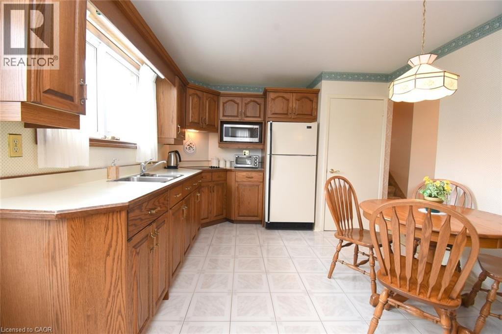 24 Grenoble Road, Hamilton, Ontario  L9C 6K6 - Photo 18 - 40814113