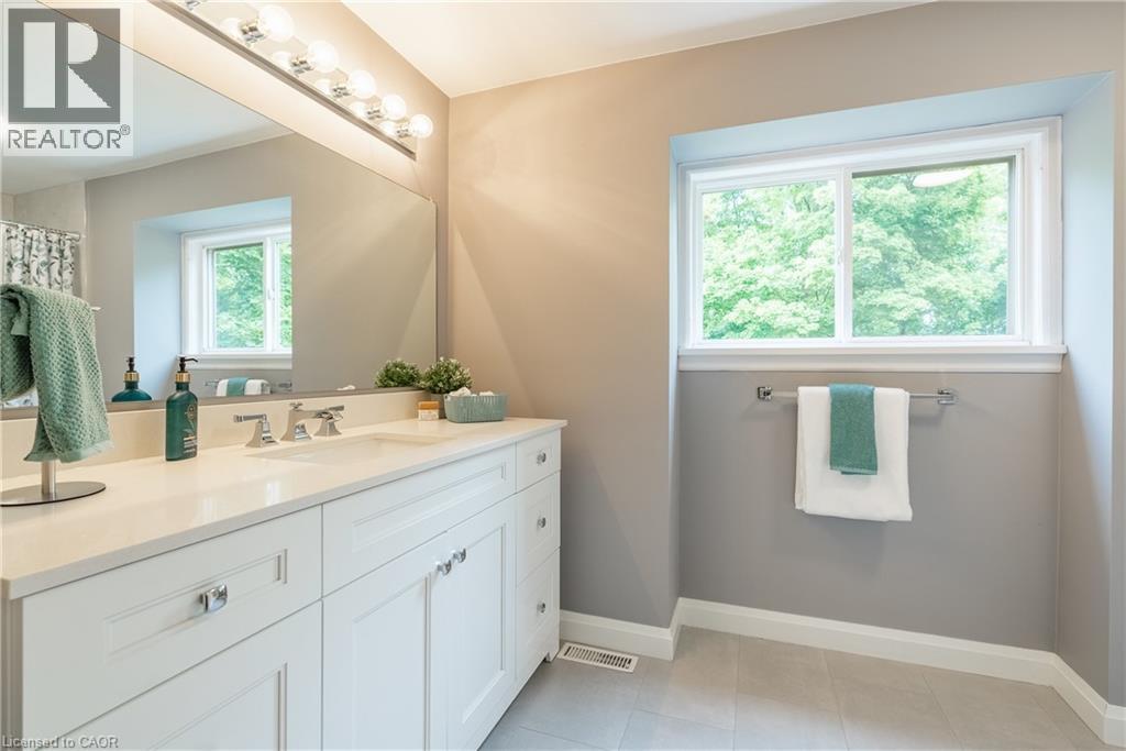 3 Maple Drive, Stoney Creek, Ontario  L8G 3C1 - Photo 21 - 40814096