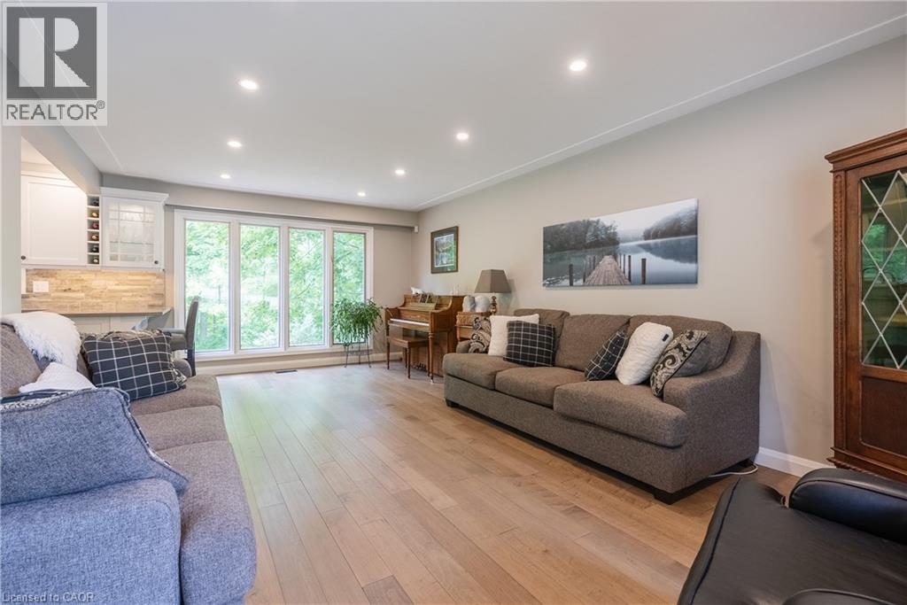 3 Maple Drive, Stoney Creek, Ontario  L8G 3C1 - Photo 3 - 40814096