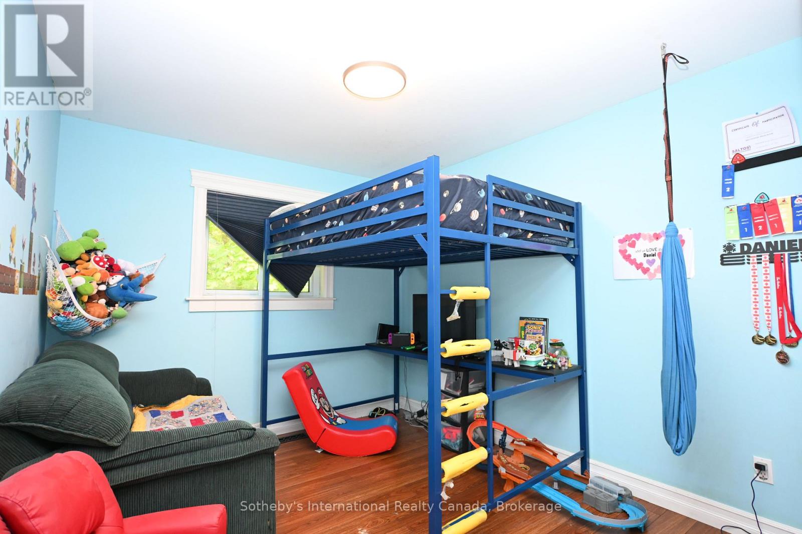 48 Miller Drive, Mcdougall, Ontario  P2A 2W7 - Photo 16 - X12908448