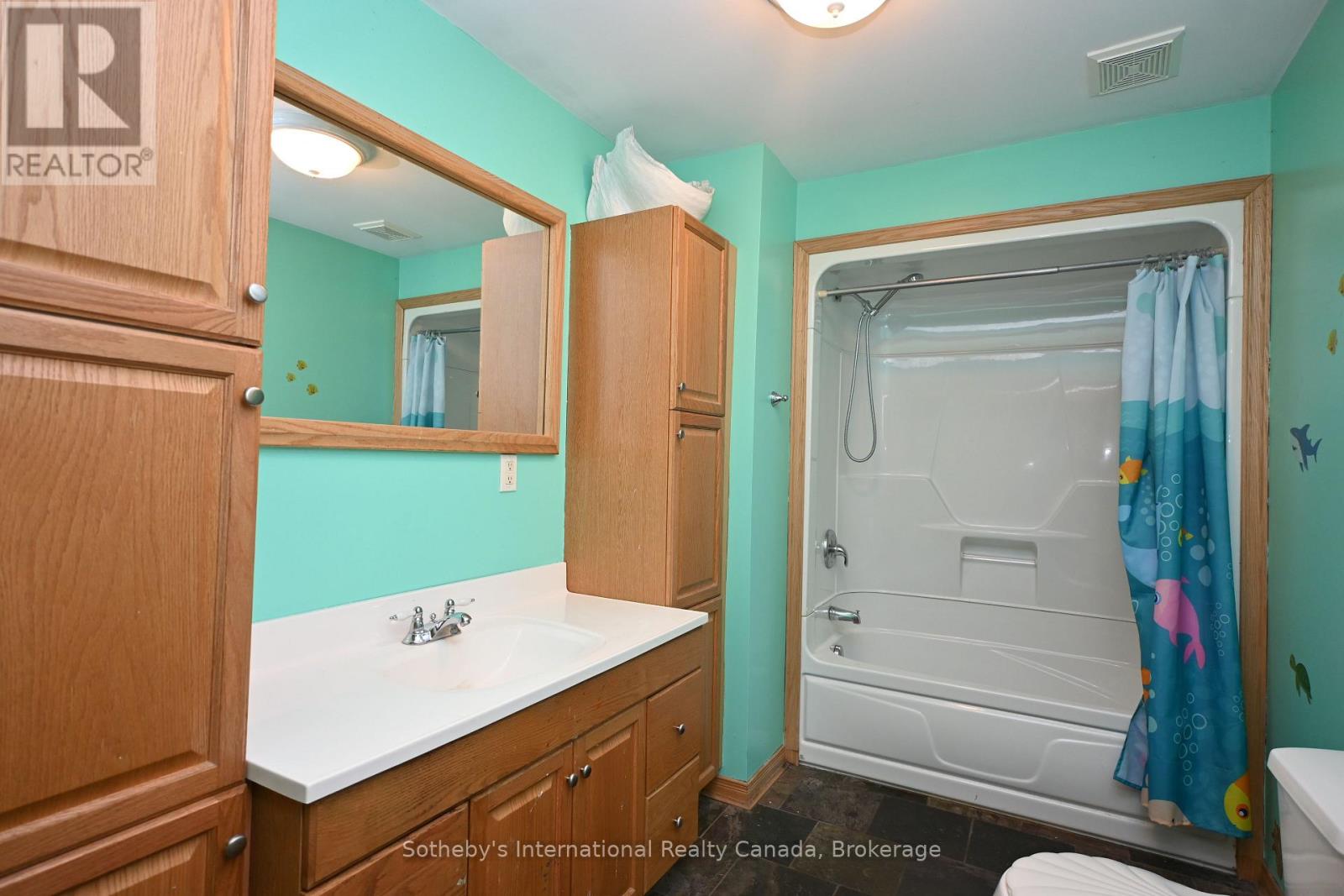 48 Miller Drive, Mcdougall, Ontario  P2A 2W7 - Photo 17 - X12908448