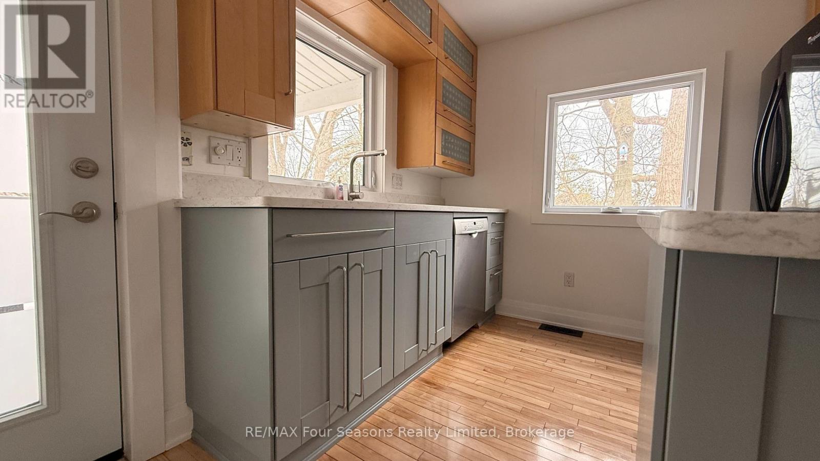 265 Mill Street, Saugeen Shores, Ontario  N0H 2C2 - Photo 16 - X12908462