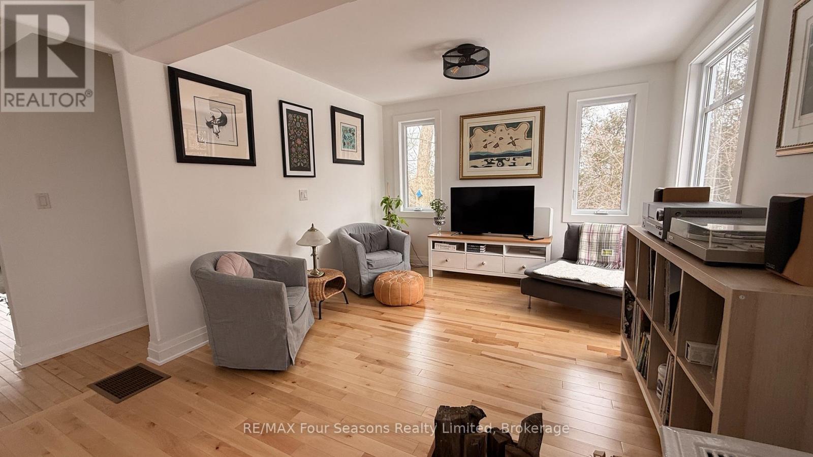 265 Mill Street, Saugeen Shores, Ontario  N0H 2C2 - Photo 21 - X12908462