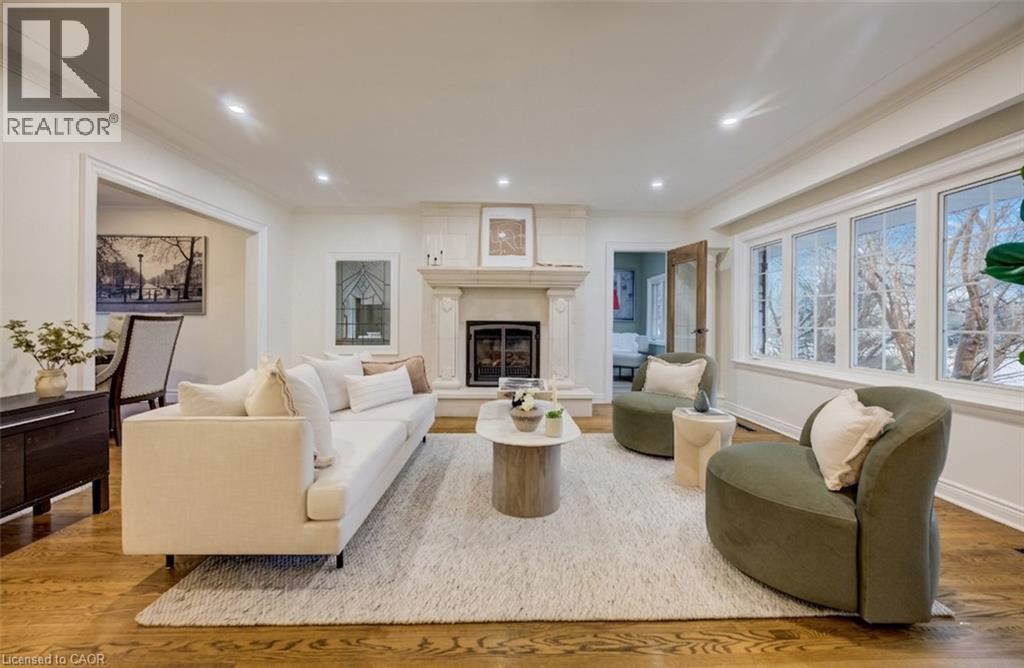 655 Ellengale Road, Burlington, Ontario  L7T 3N9 - Photo 10 - 40807976