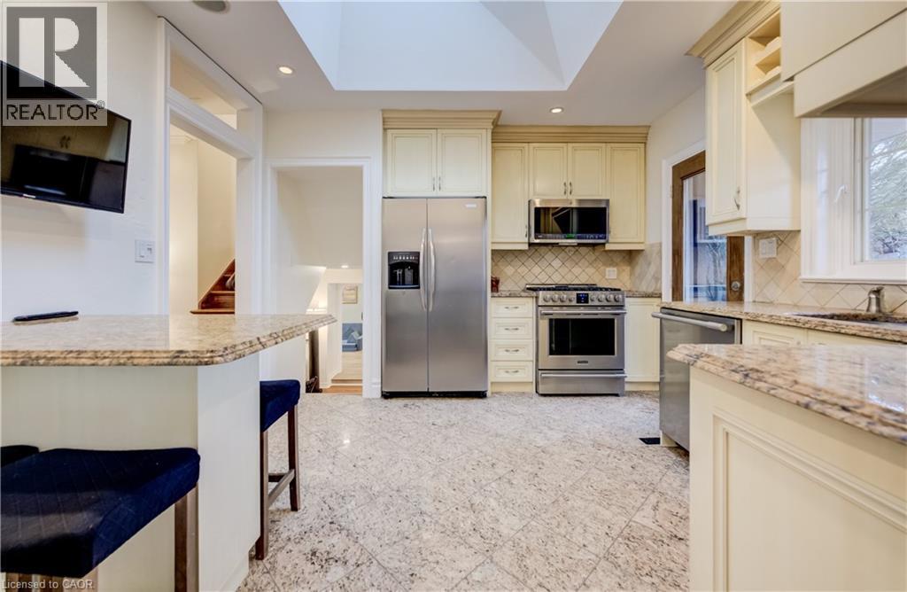 655 Ellengale Road, Burlington, Ontario  L7T 3N9 - Photo 18 - 40807976