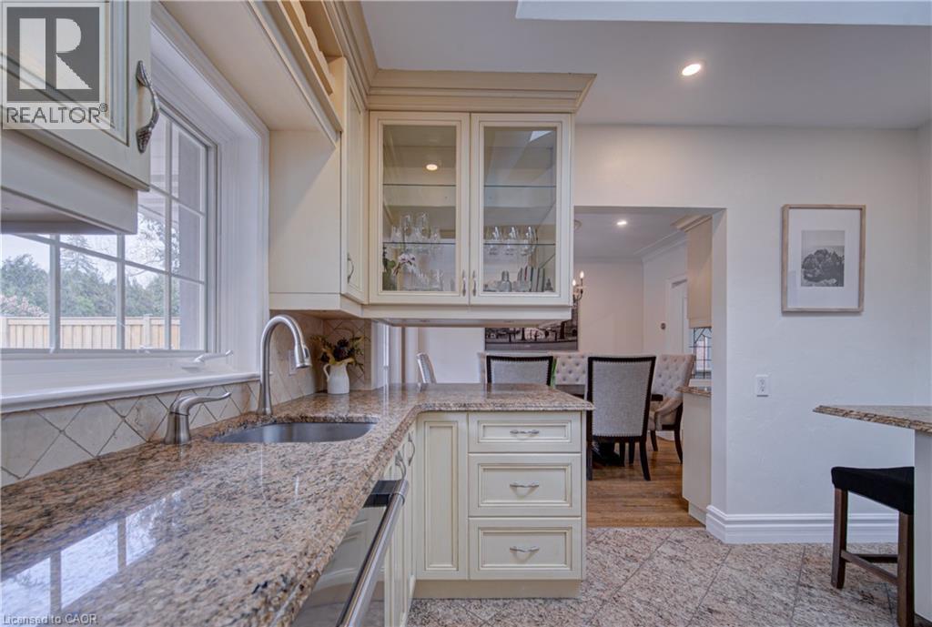 655 Ellengale Road, Burlington, Ontario  L7T 3N9 - Photo 20 - 40807976