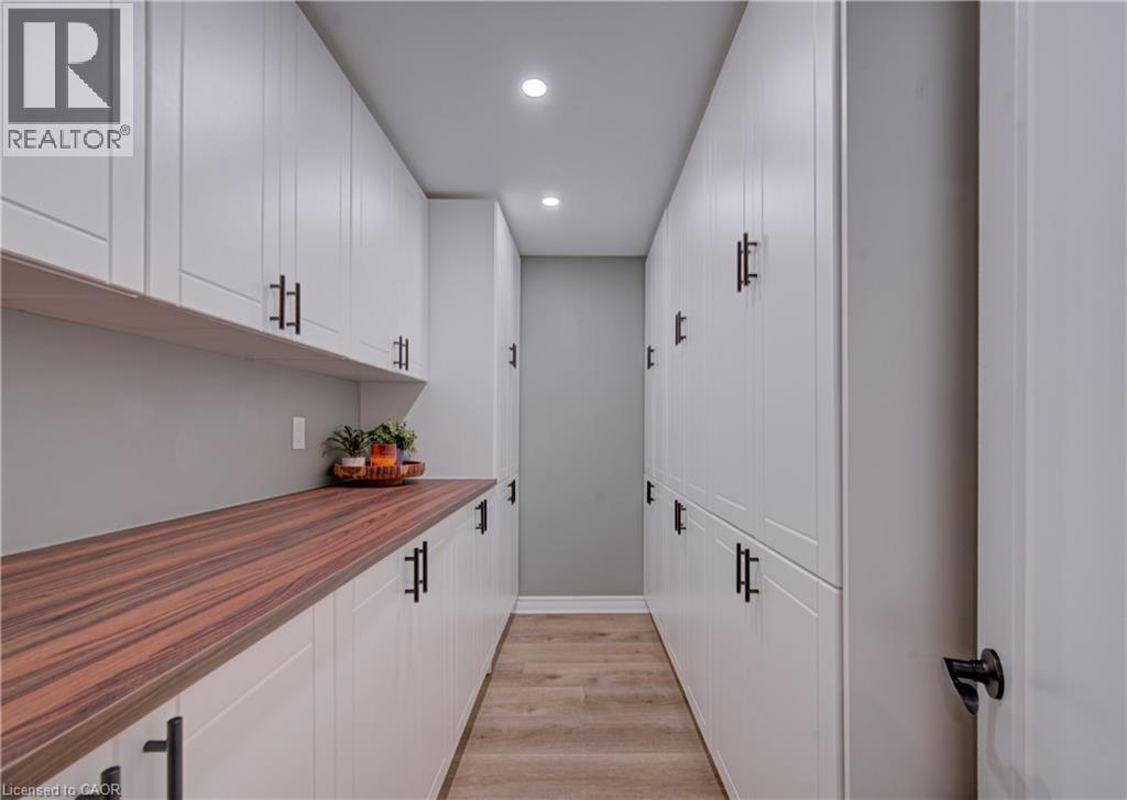 655 Ellengale Road, Burlington, Ontario  L7T 3N9 - Photo 35 - 40807976