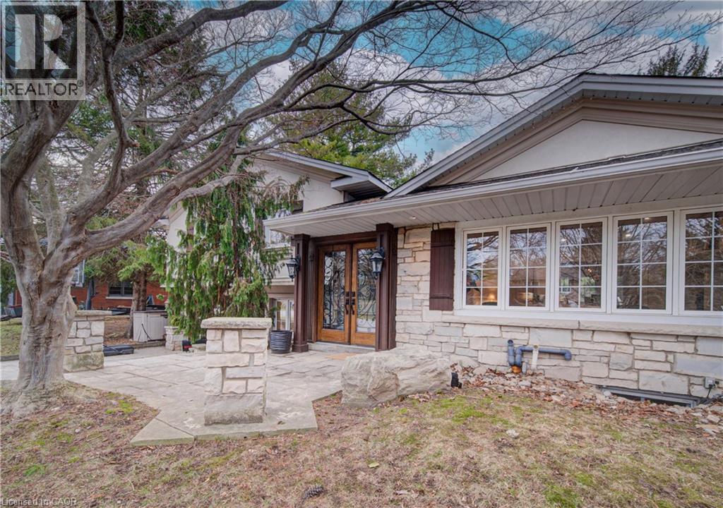 655 Ellengale Road, Burlington, Ontario  L7T 3N9 - Photo 4 - 40807976