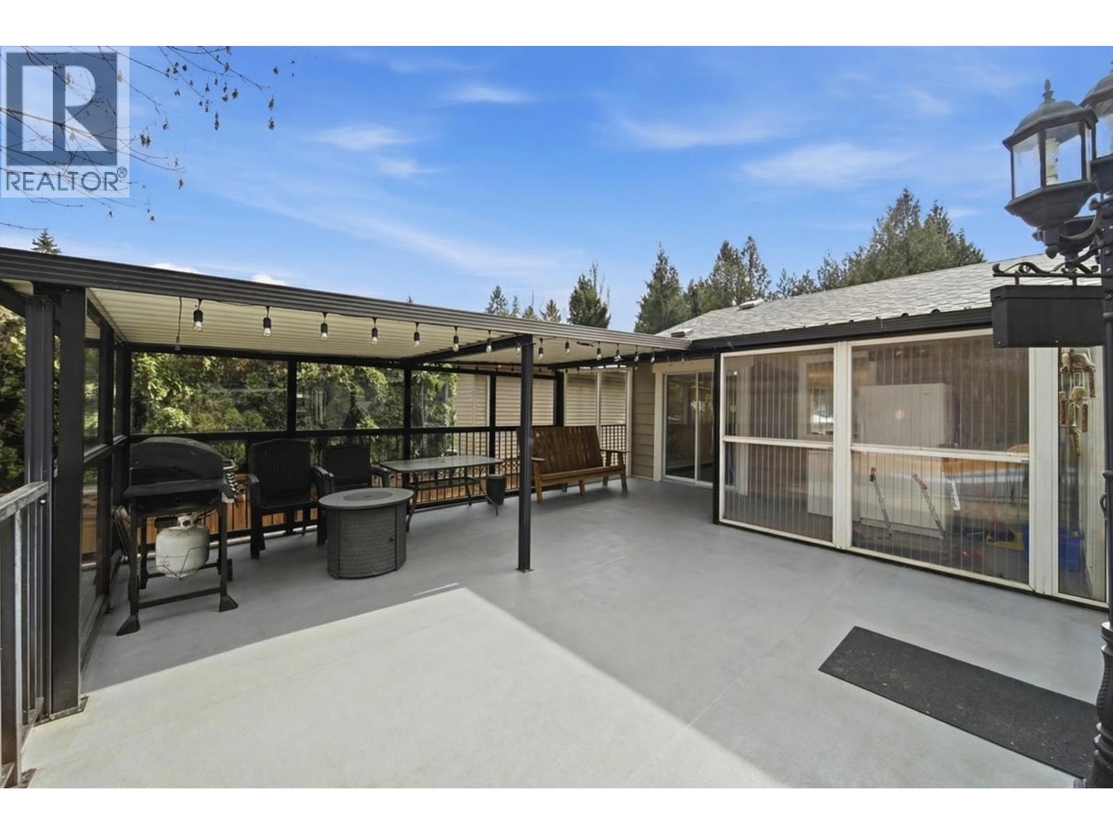 21139 Cook Avenue, Maple Ridge, British Columbia  V2X 7P7 - Photo 17 - R3098160