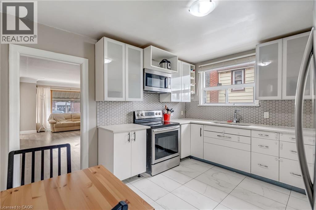 165 Rosewood Road, Hamilton, Ontario  L8K 3J3 - Photo 8 - 40812391