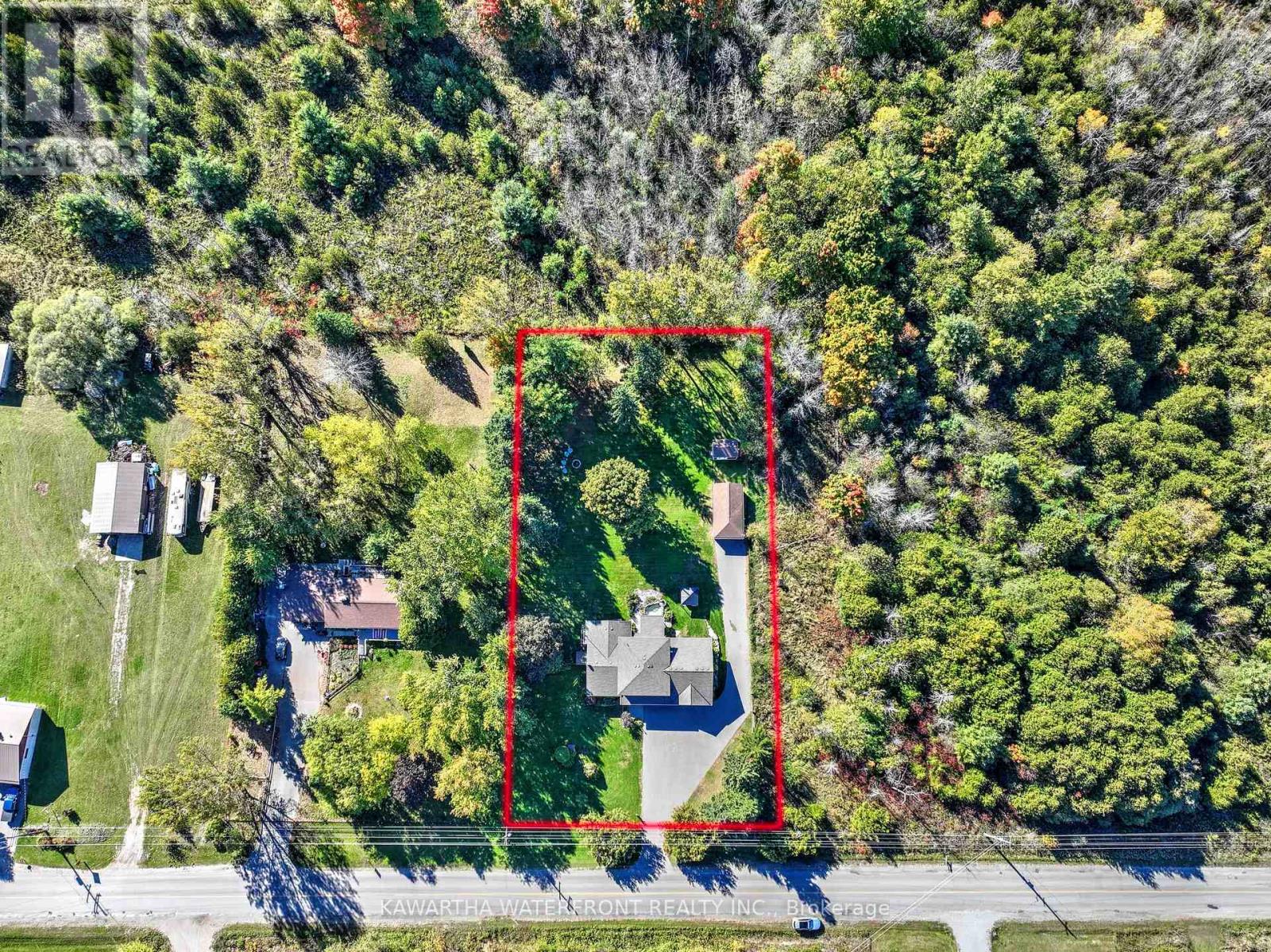 33 Northline Road, Kawartha Lakes, Ontario  K0M 1N0 - Photo 2 - X12908350