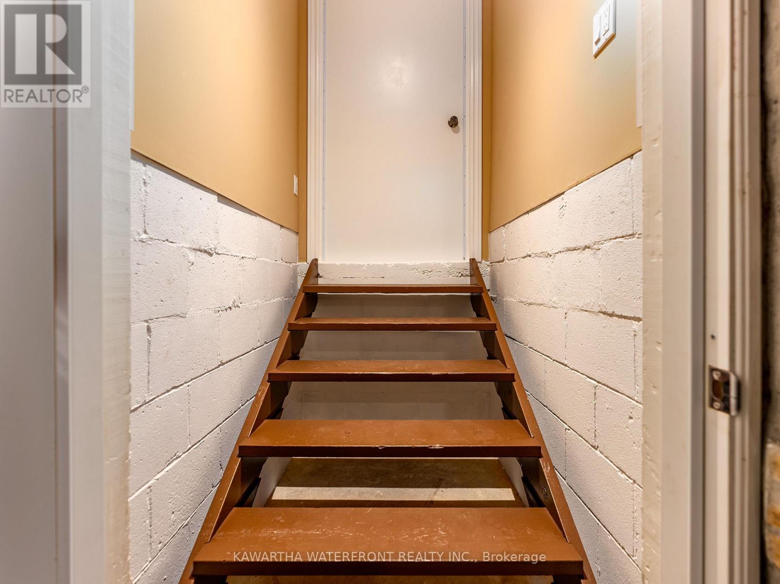 33 Northline Road, Kawartha Lakes, Ontario  K0M 1N0 - Photo 27 - X12908350