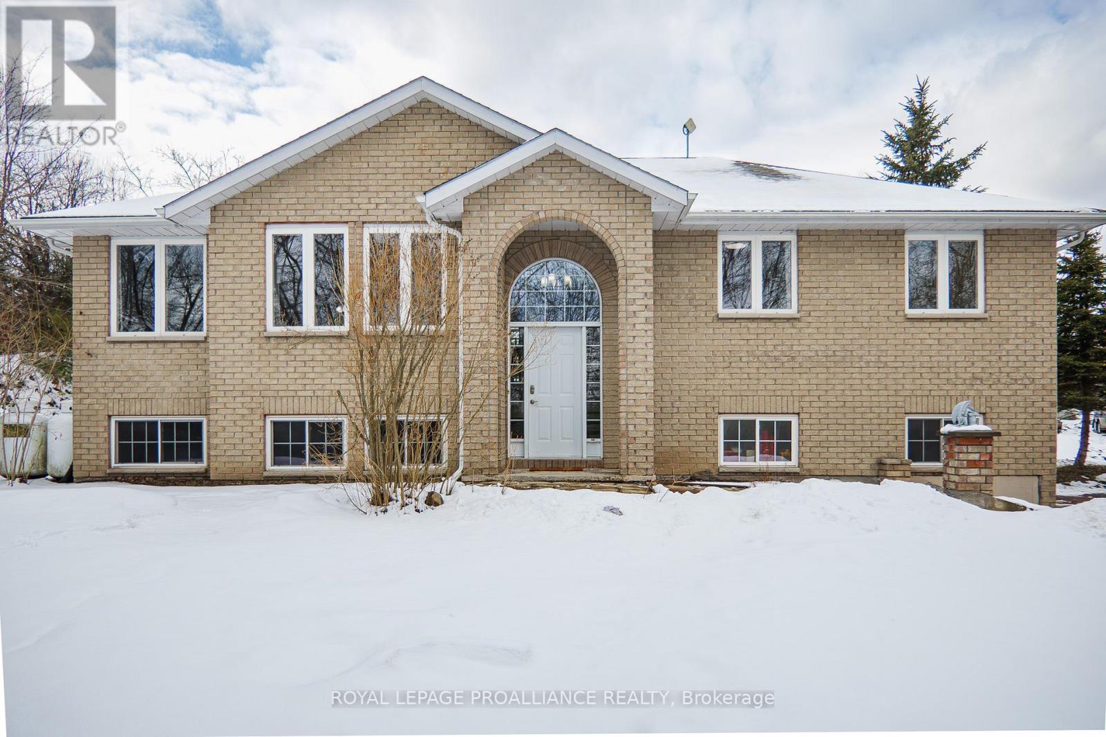 101 Zion Road, Belleville, Ontario  K0K 3E0 - Photo 1 - X12908364