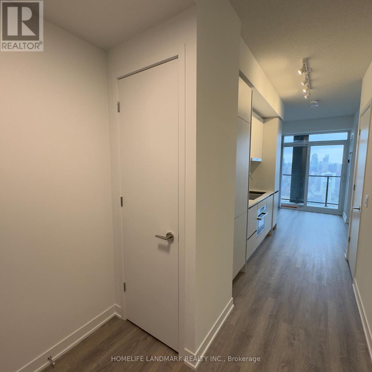 3802 - 180 Front Street E, Toronto, Ontario  M5A 0A9 - Photo 3 - C12908342