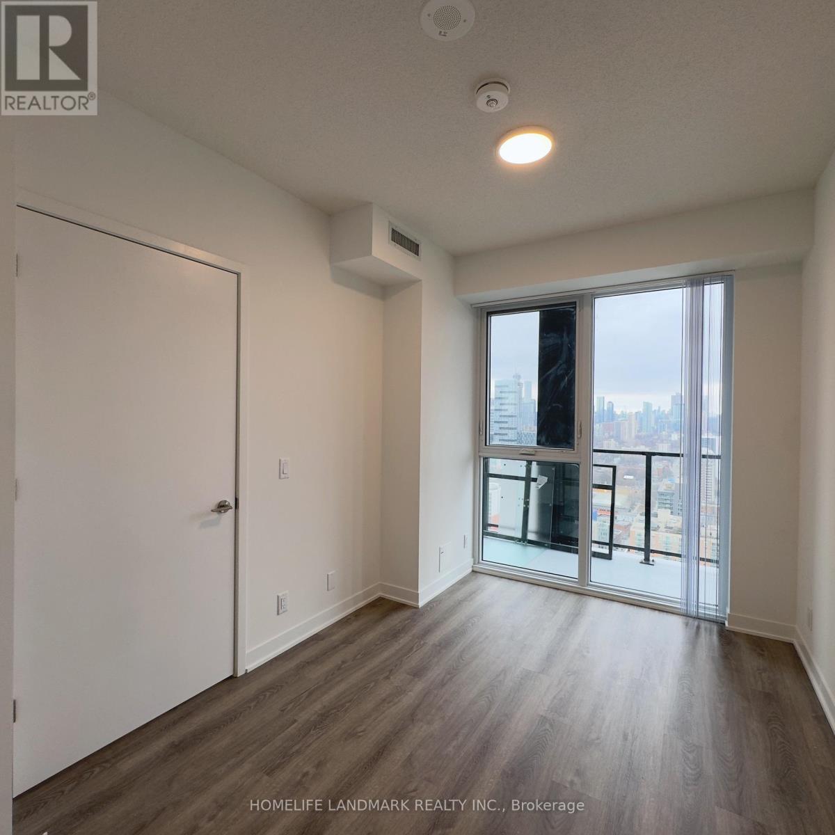 3802 - 180 Front Street E, Toronto, Ontario  M5A 0A9 - Photo 7 - C12908342
