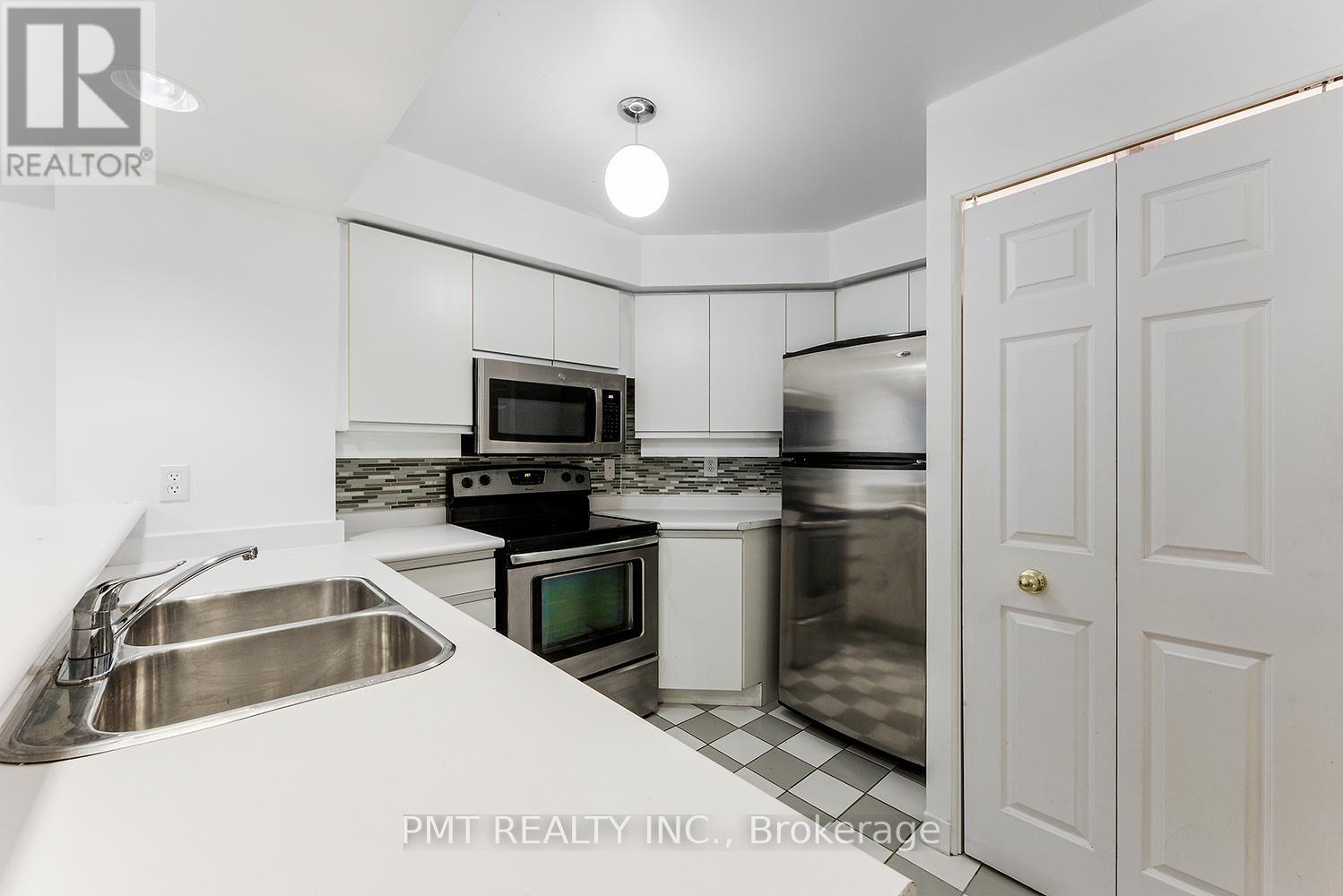 602 - 801 King Street W, Toronto (Niagara), Ontario  M5V 3C9 - Photo 4 - C12908344