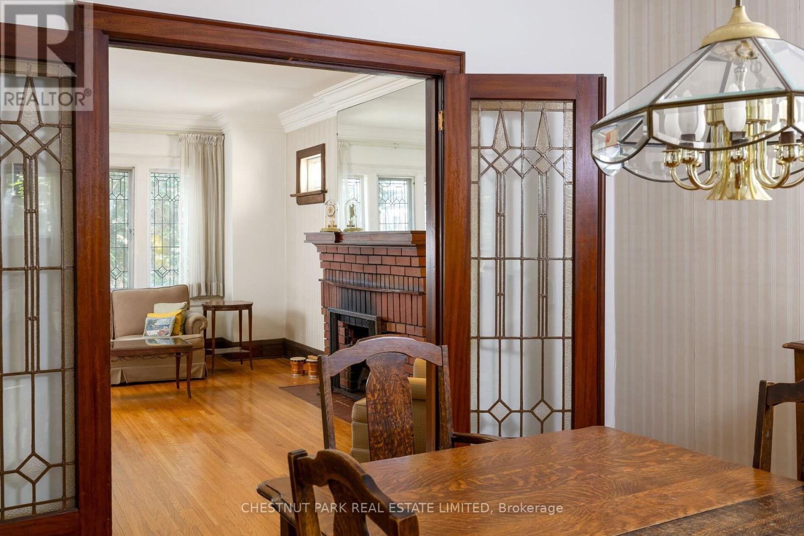 25 Maxwell Avenue, Toronto (Yonge-Eglinton), Ontario  M5P 2B4 - Photo 9 - C12908394