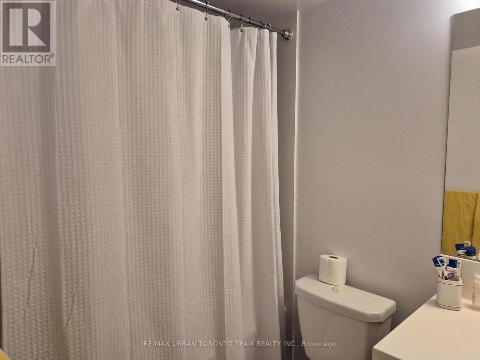 2510 - 365 Church Street, Toronto (Church-Yonge Corridor), Ontario  M5B 0B5 - Photo 12 - C12908402