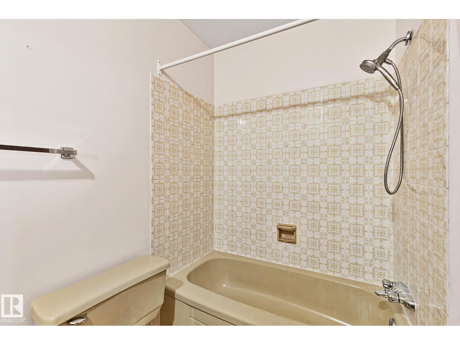 8561 89 St Nw, Edmonton, Alberta  T6C 3K4 - Photo 18 - E4478664