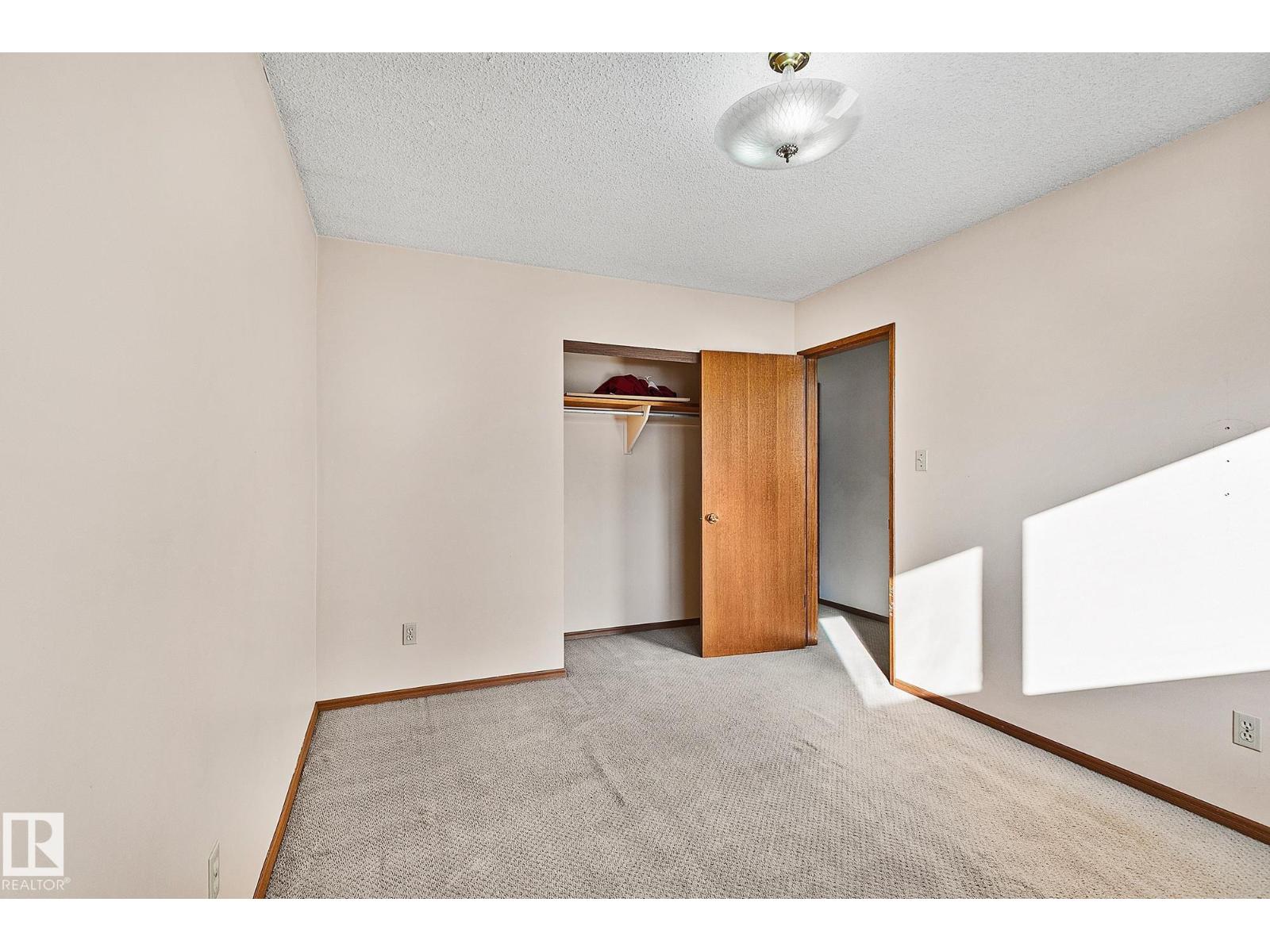 8561 89 St Nw, Edmonton, Alberta  T6C 3K4 - Photo 21 - E4478664