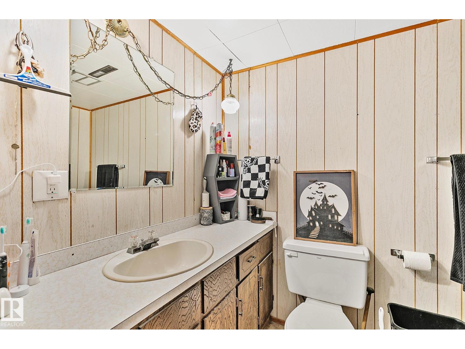 8561 89 St Nw, Edmonton, Alberta  T6C 3K4 - Photo 31 - E4478664