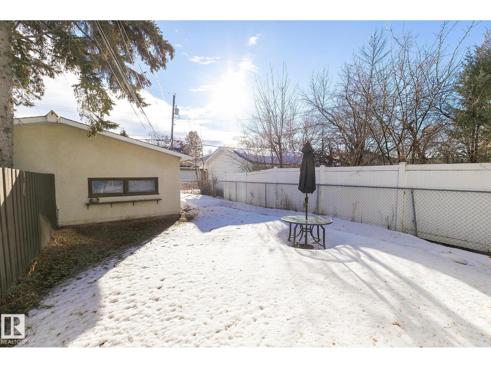 8561 89 St Nw, Edmonton, Alberta  T6C 3K4 - Photo 42 - E4478664