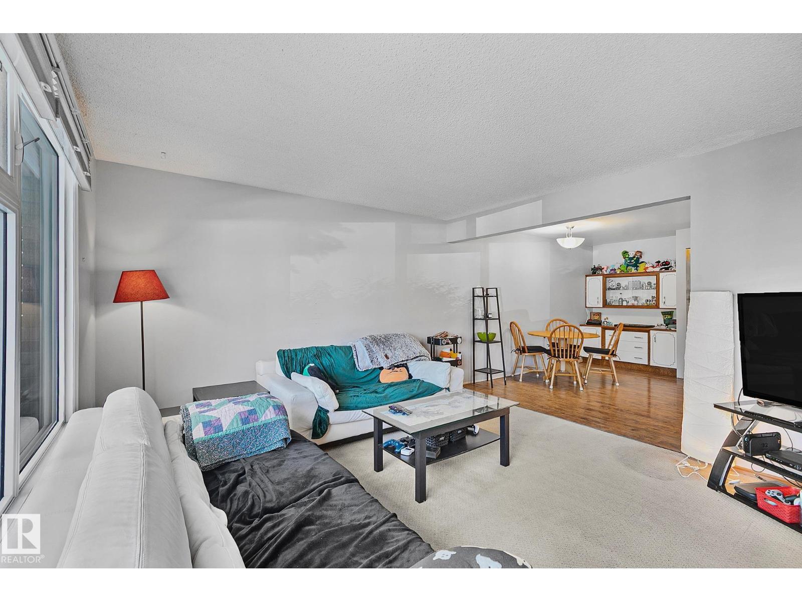 8561 89 St Nw, Edmonton, Alberta  T6C 3K4 - Photo 7 - E4478664