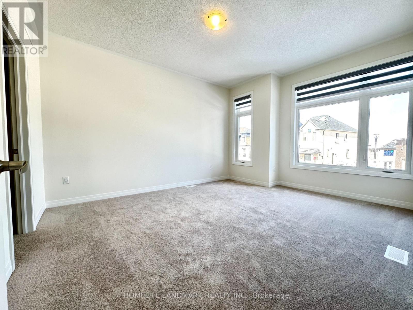 2910 Nakina Street, Pickering, Ontario L1X 0P7 - Photo 19 - E12908346