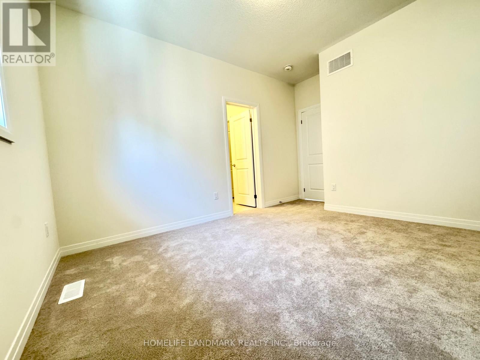 2910 Nakina Street, Pickering, Ontario L1X 0P7 - Photo 24 - E12908346