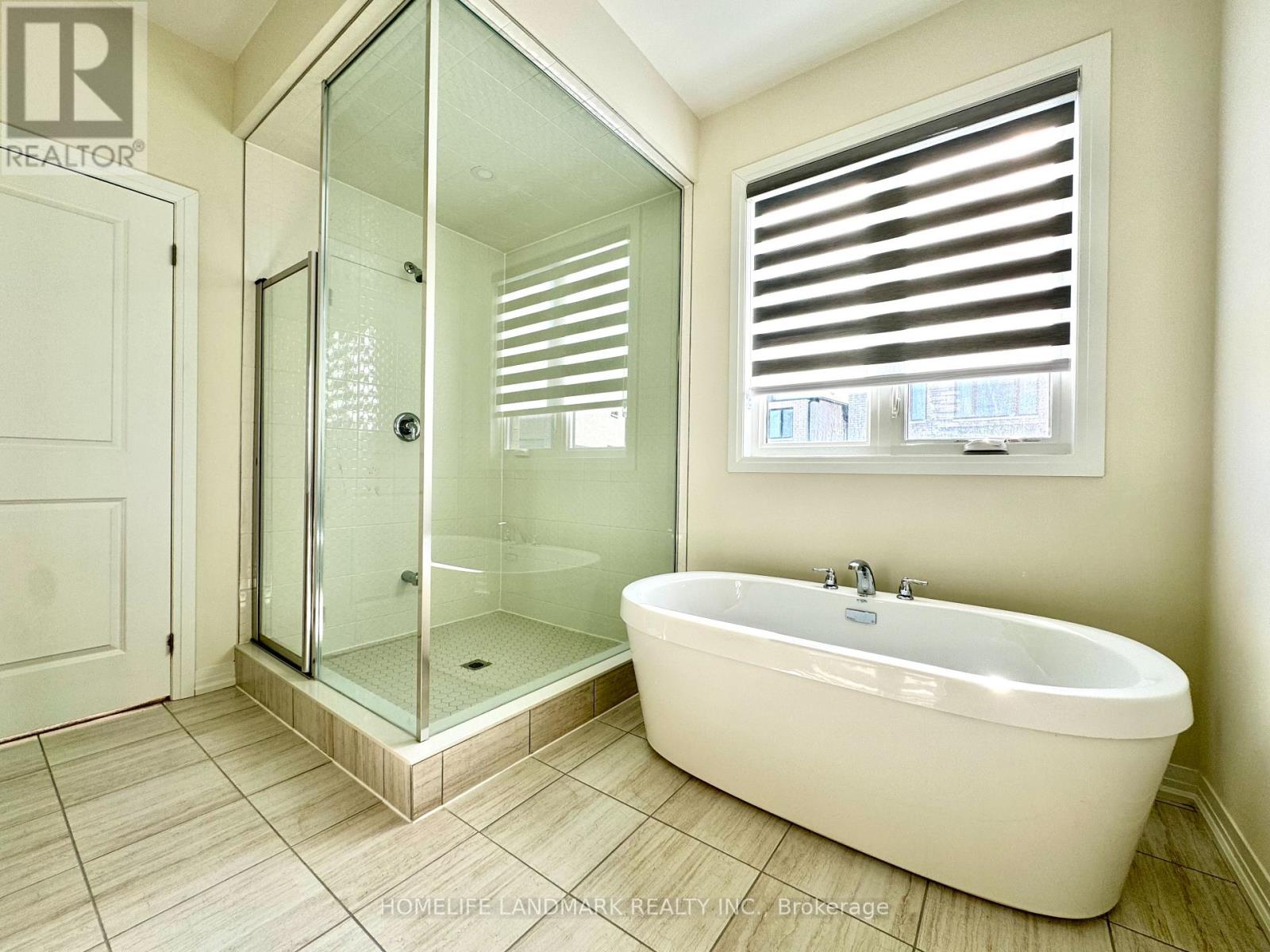 2910 Nakina Street, Pickering, Ontario L1X 0P7 - Photo 30 - E12908346