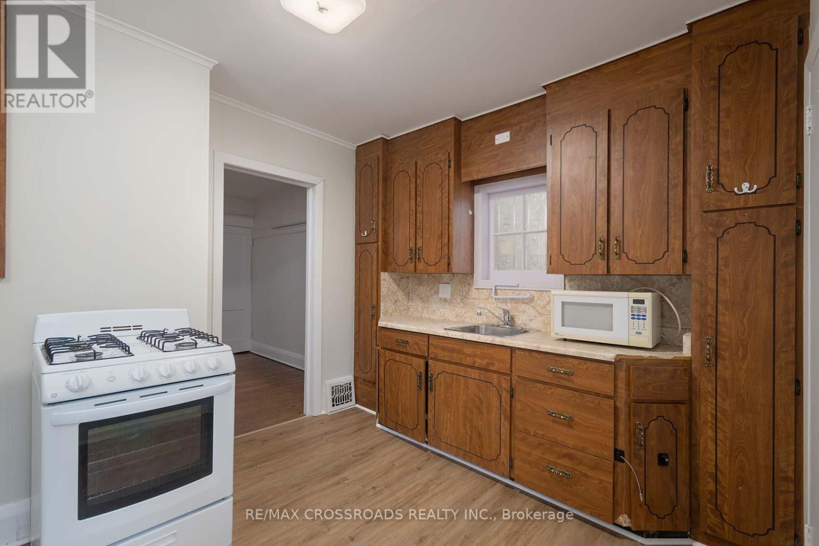 101 Cornell Avenue, Toronto, Ontario  M1M 2Y5 - Photo 22 - E12908388