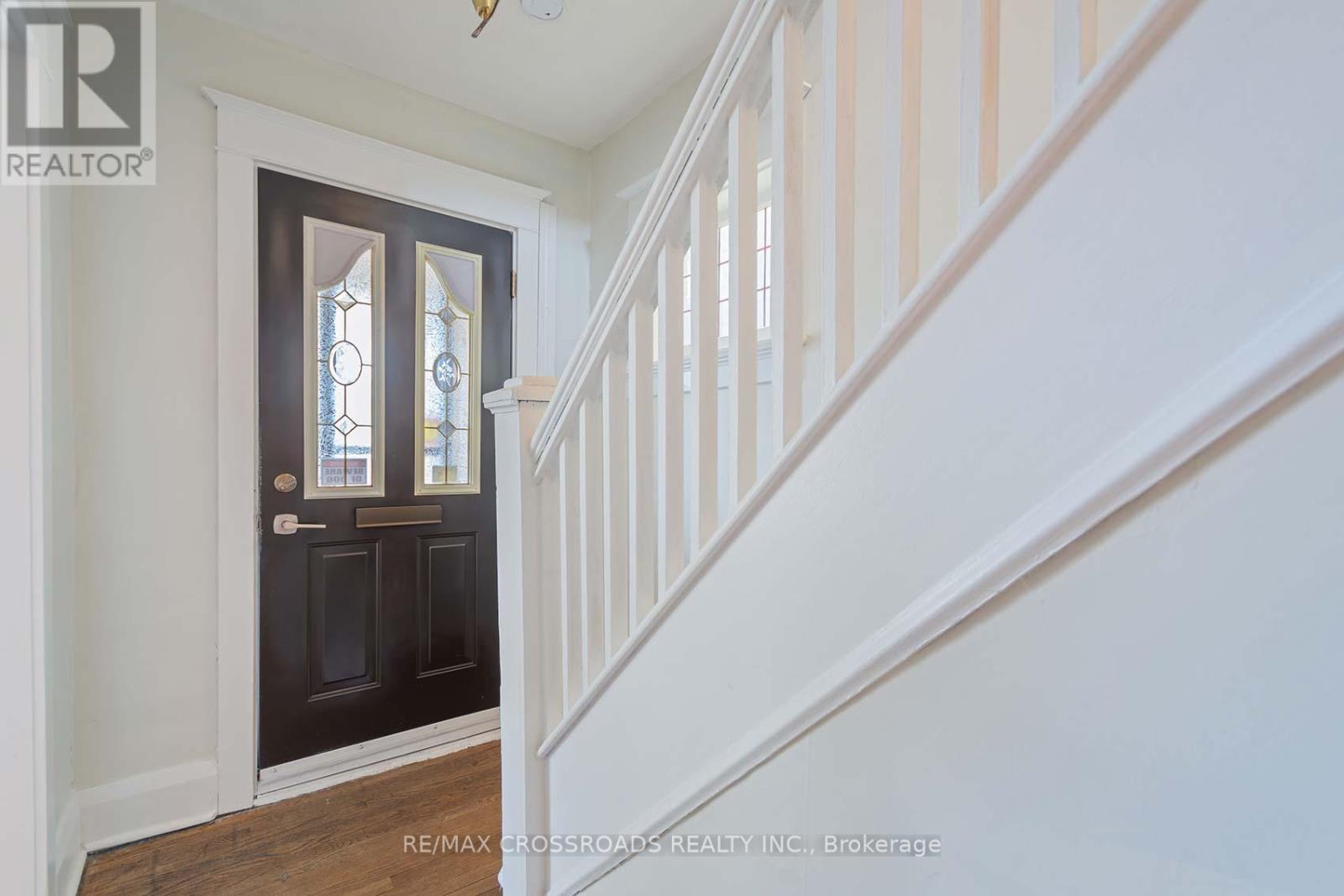 101 Cornell Avenue, Toronto, Ontario  M1M 2Y5 - Photo 7 - E12908388