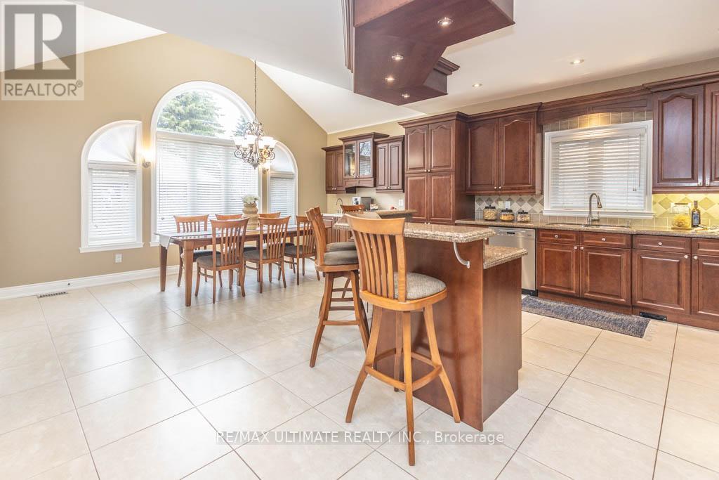 1726 Rockwood Drive, Pickering, Ontario L1V 6R3 - Photo 8 - E12908410