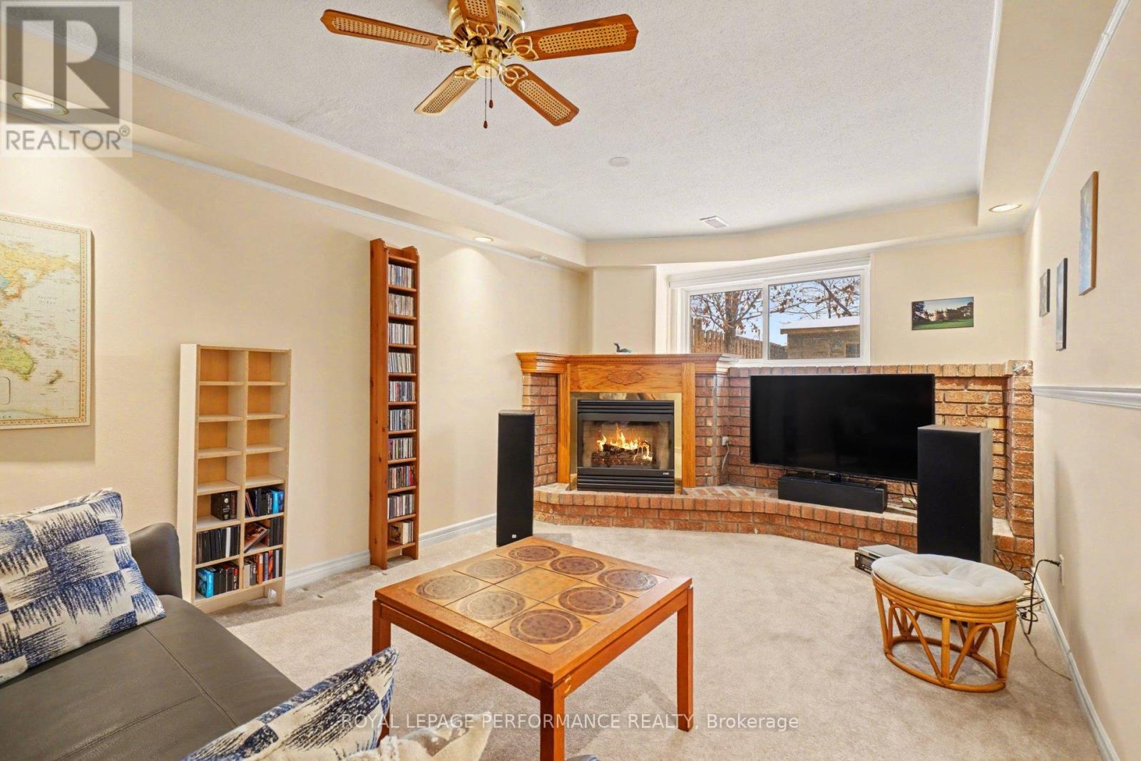 1104 Burgundy Lane, Ottawa, Ontario  K1C 2M8 - Photo 10 - X12908340