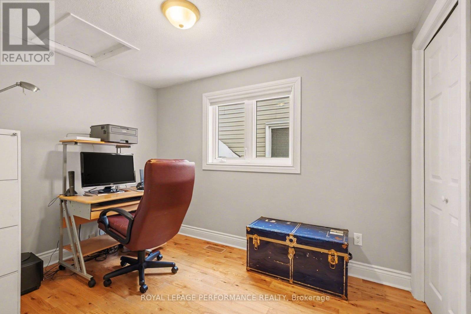 1104 Burgundy Lane, Ottawa, Ontario  K1C 2M8 - Photo 20 - X12908340