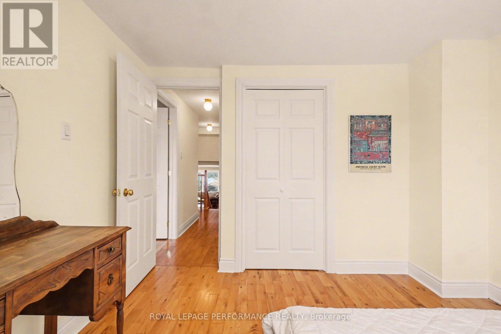 1104 Burgundy Lane, Ottawa, Ontario  K1C 2M8 - Photo 22 - X12908340