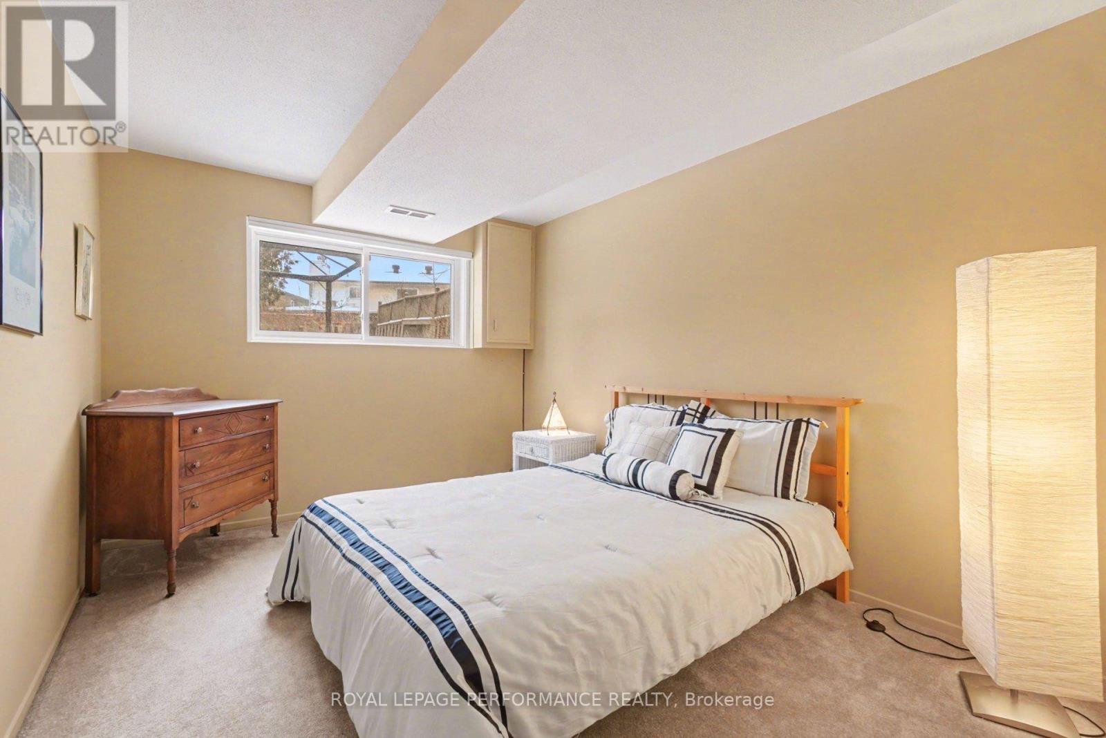 1104 Burgundy Lane, Ottawa, Ontario  K1C 2M8 - Photo 28 - X12908340