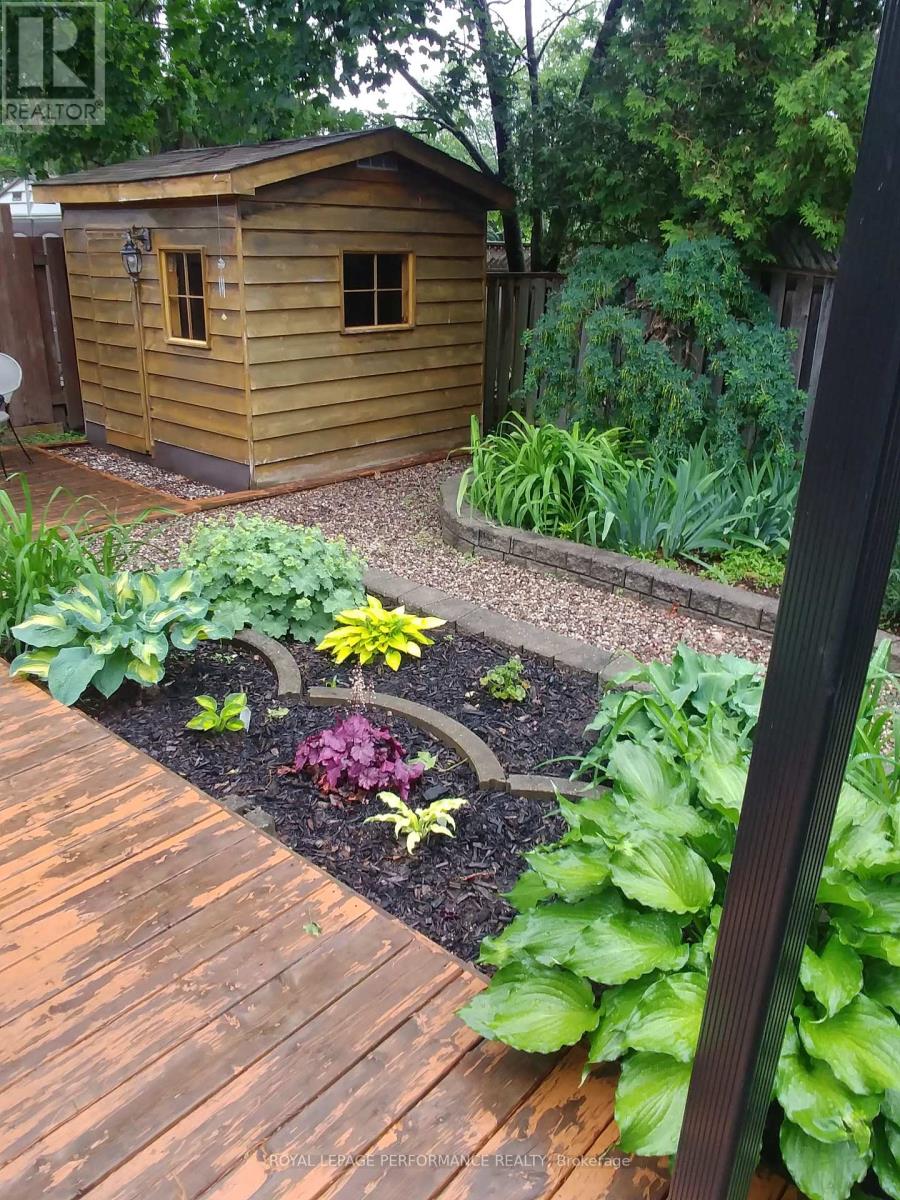 1104 Burgundy Lane, Ottawa, Ontario  K1C 2M8 - Photo 39 - X12908340