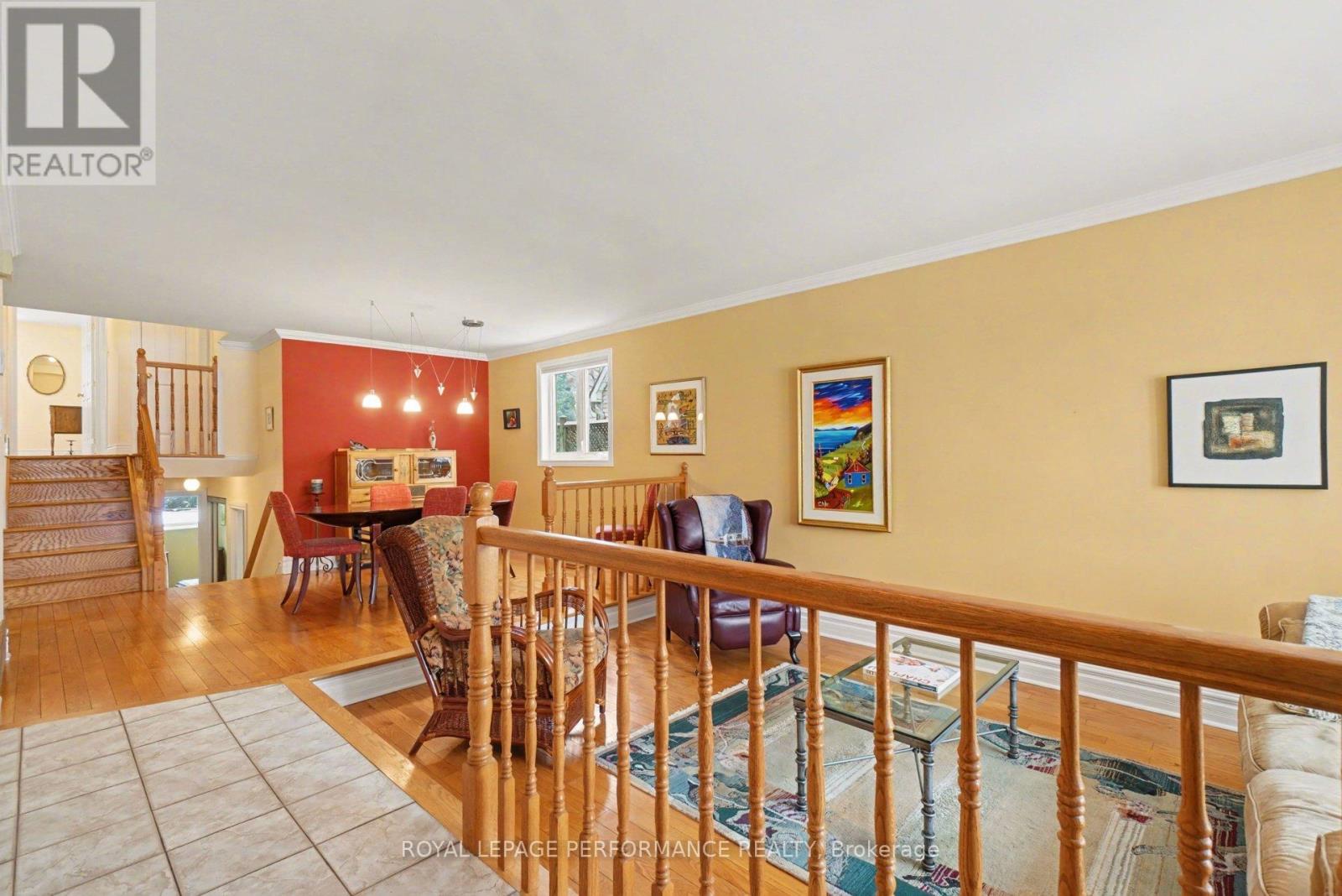 1104 Burgundy Lane, Ottawa, Ontario  K1C 2M8 - Photo 4 - X12908340