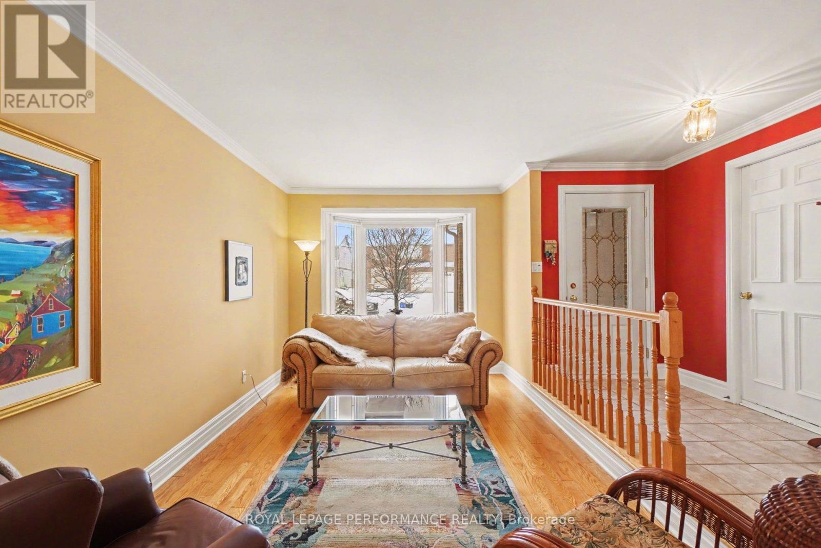 1104 Burgundy Lane, Ottawa, Ontario  K1C 2M8 - Photo 6 - X12908340