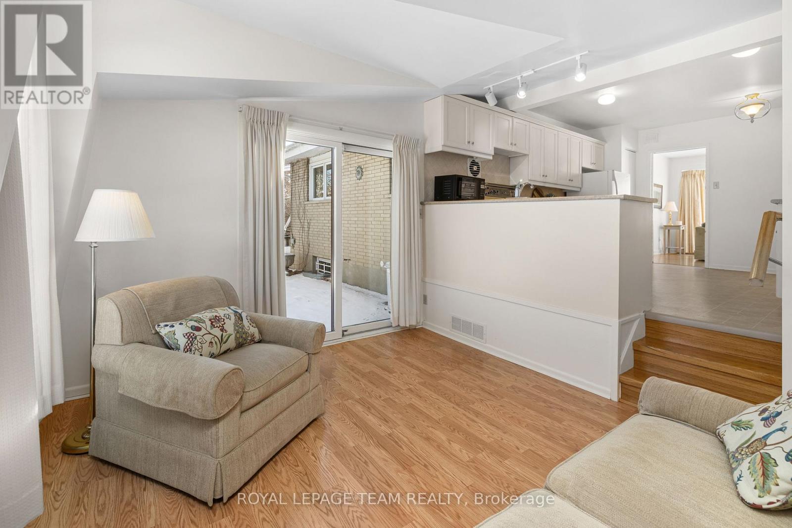 7 Kimberley Road, Ottawa, Ontario  K2H 6C1 - Photo 32 - X12908356