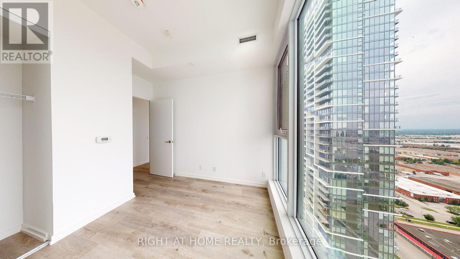 3006 - 7890 Jane Street, Vaughan (Vaughan Corporate Centre), Ontario  L4K 0K9 - Photo 24 - N12908322