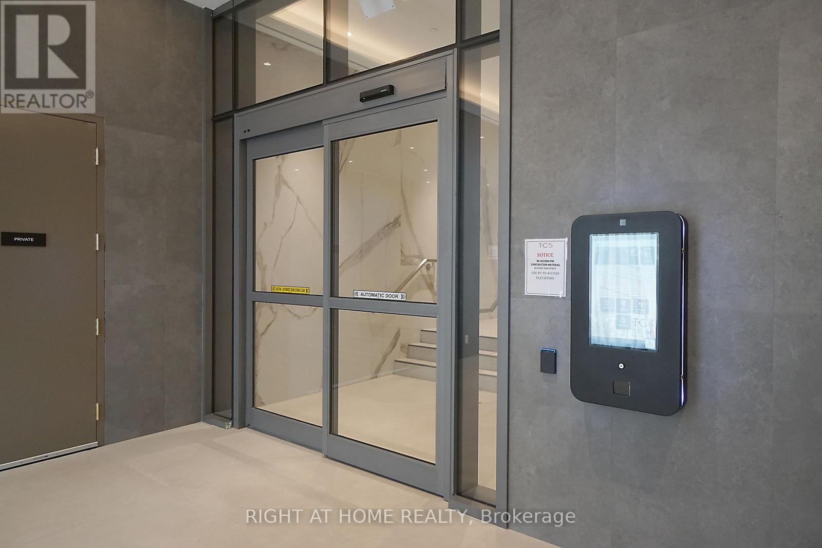 3006 - 7890 Jane Street, Vaughan (Vaughan Corporate Centre), Ontario  L4K 0K9 - Photo 7 - N12908322