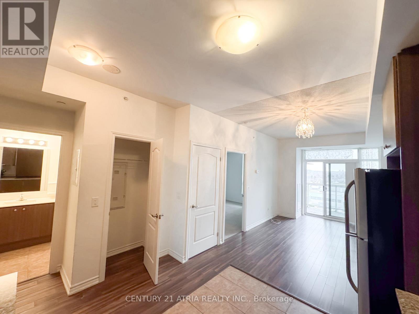 902 - 8323 Kennedy Road, Markham, Ontario  L3R 5W7 - Photo 8 - N12908378