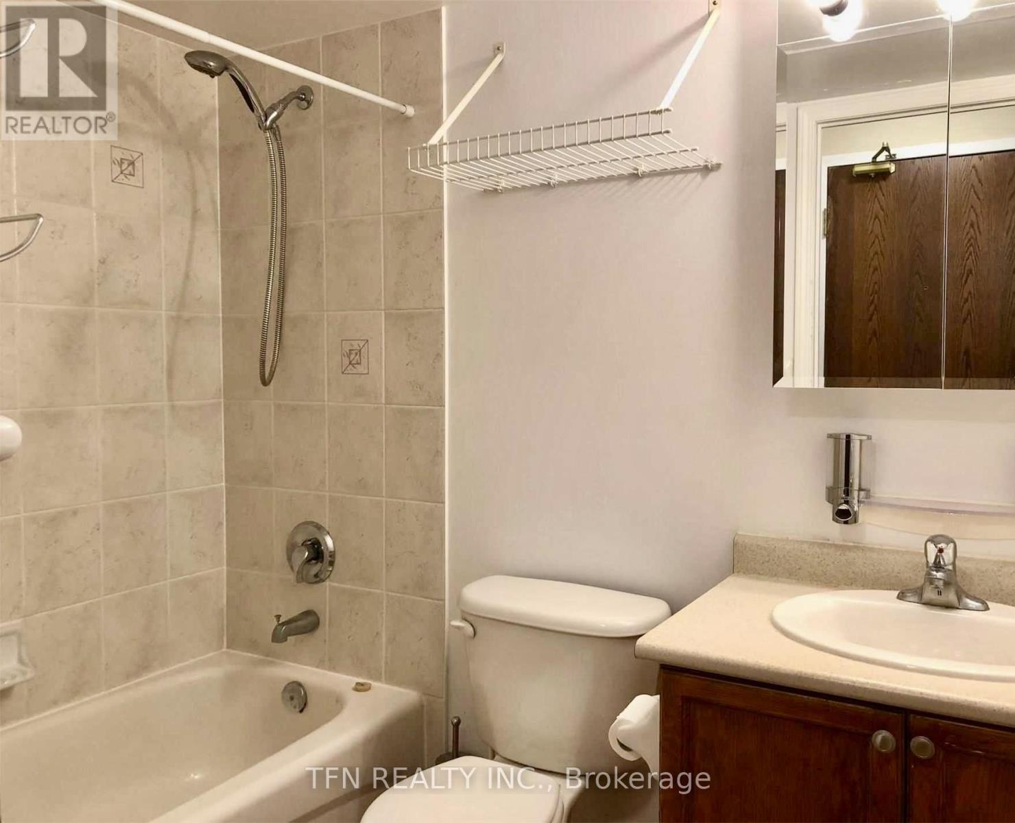 Ph6 - 39 Oneida Crescent, Richmond Hill (Langstaff), Ontario  L4B 4T9 - Photo 7 - N12908406