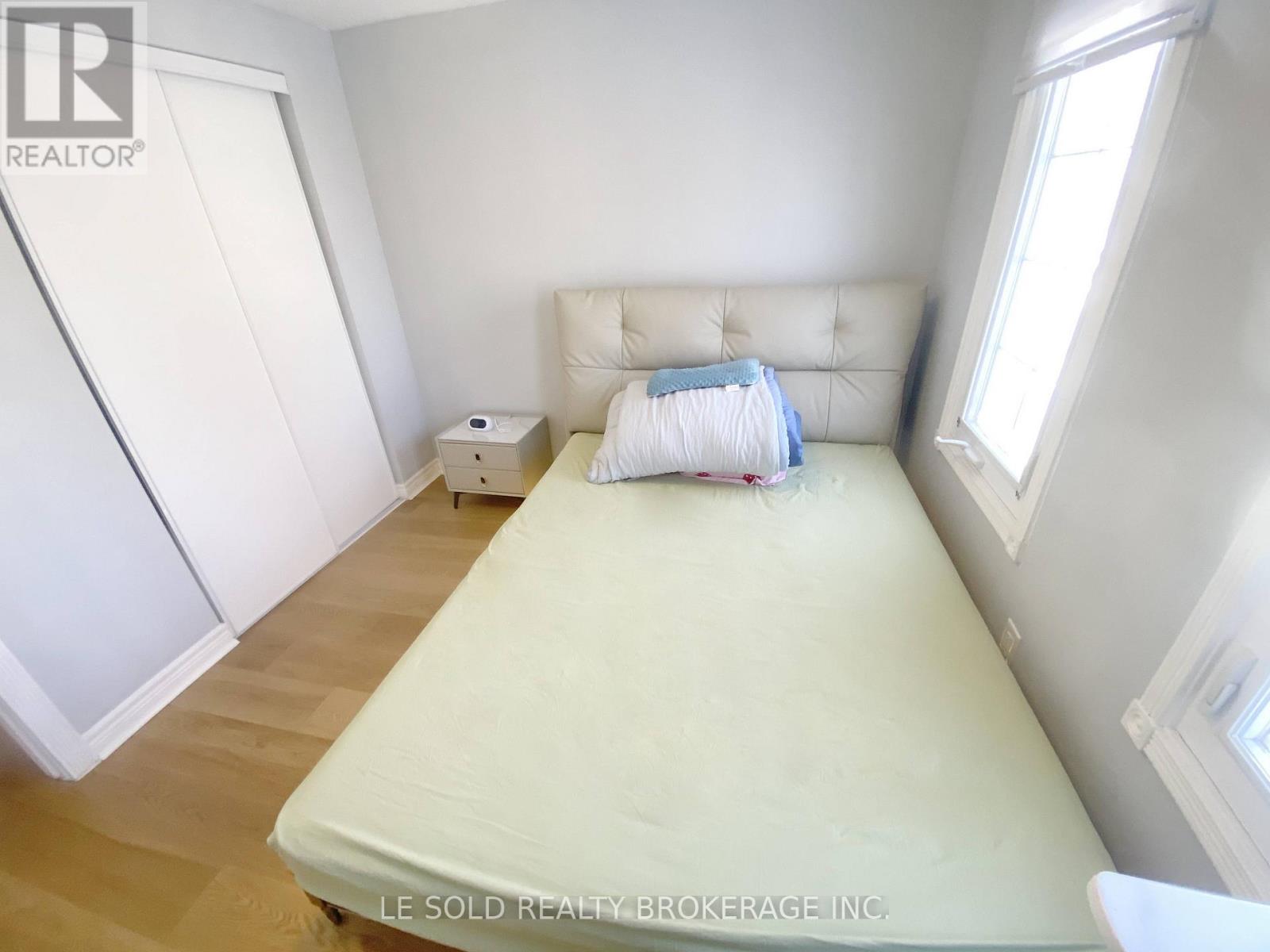 Upper - 110 Cimmaron Street, Markham, Ontario  L3S 2G7 - Photo 16 - N12908478