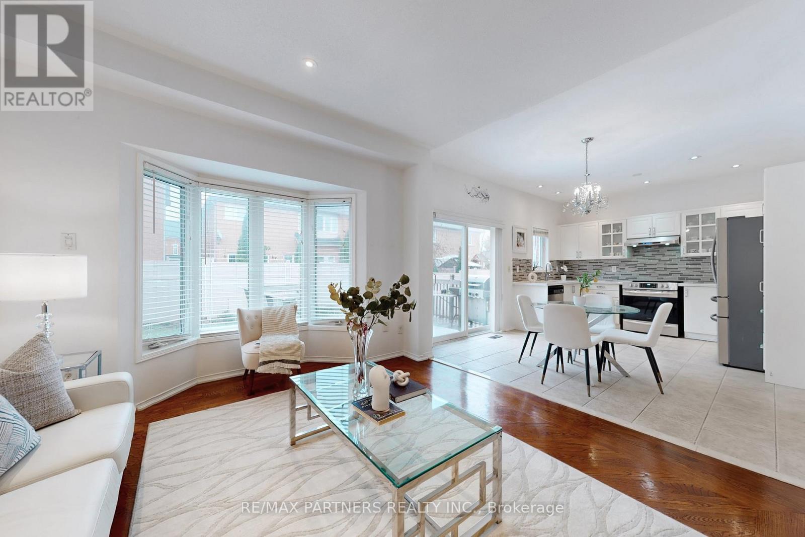 79 Carnoustie Crescent, Richmond Hill, Ontario  L4E 0A1 - Photo 13 - N12880580